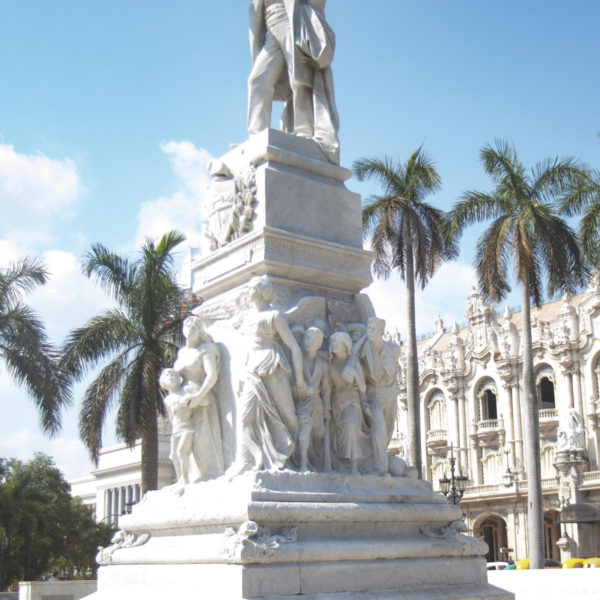 Monumento a José Martí. Parque Central. La Habana