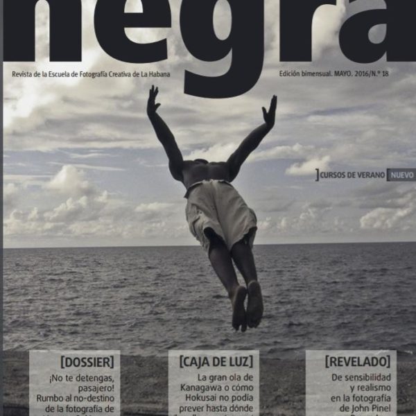 Revista Negra, publicación bimestral de Fotografía Creativa
