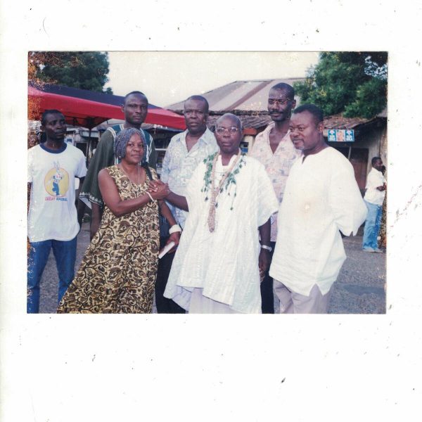 Viajes por países africanos (Nigeria, Ghana y Cotonou, 2001)